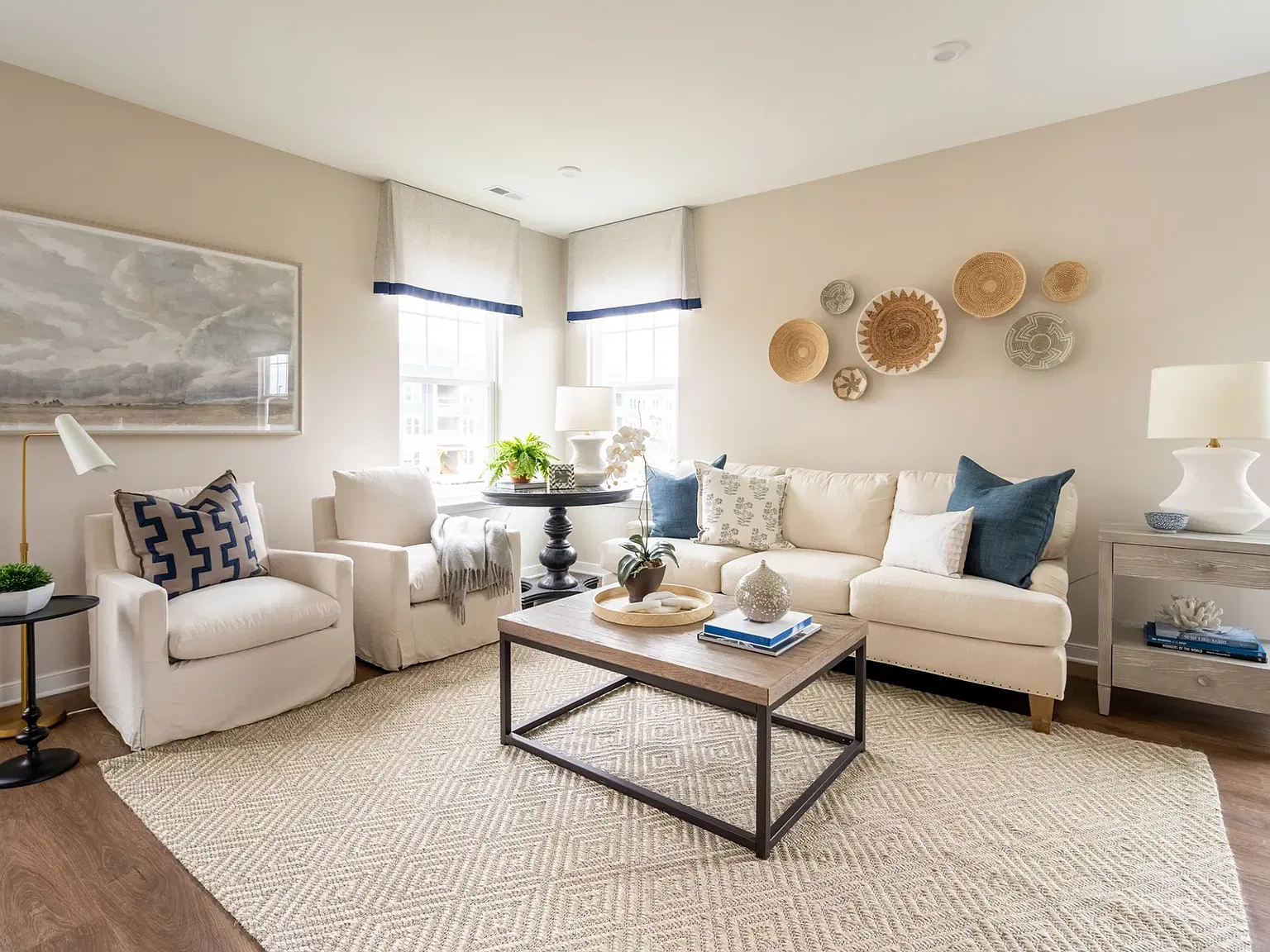 3 bed, 2.5 bath, 1606 sqft, $2,565 — Photo 3