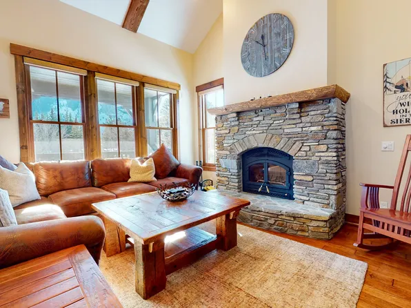(undisclosed Address), Mammoth Lakes, CA 93546