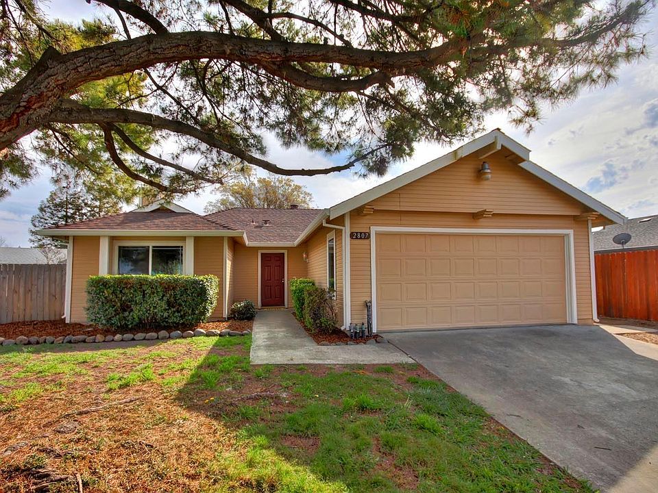 1st image of 2807 Teresa Dr