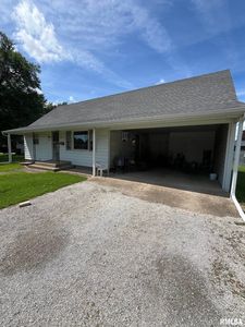 807 W Elm St, Taylorville, IL, 62568