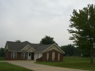1811 W Villa View Dr, Siloam Springs, AR 72761