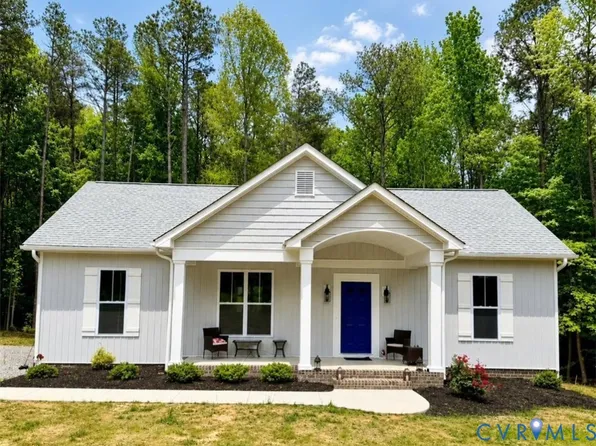 8007 E Patrick Henry Hwy, Nottoway, VA 23955