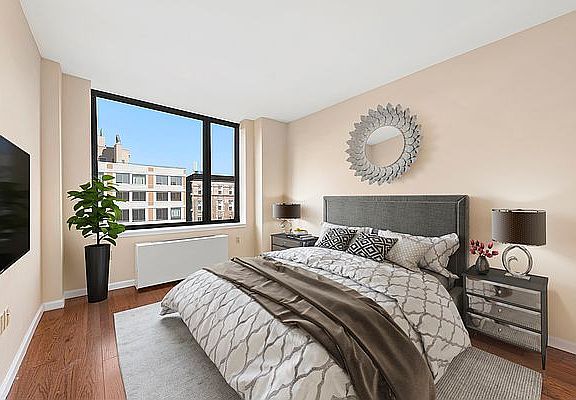 4th image of 380 Lenox Ave #5E