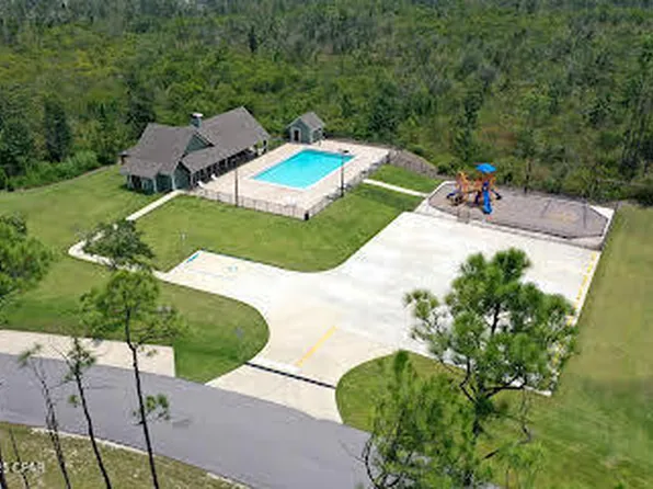 9706 Sweetfield Ln, Southport, FL 32409
