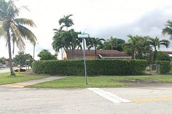 3rd image of 1600 NW 36th Ave