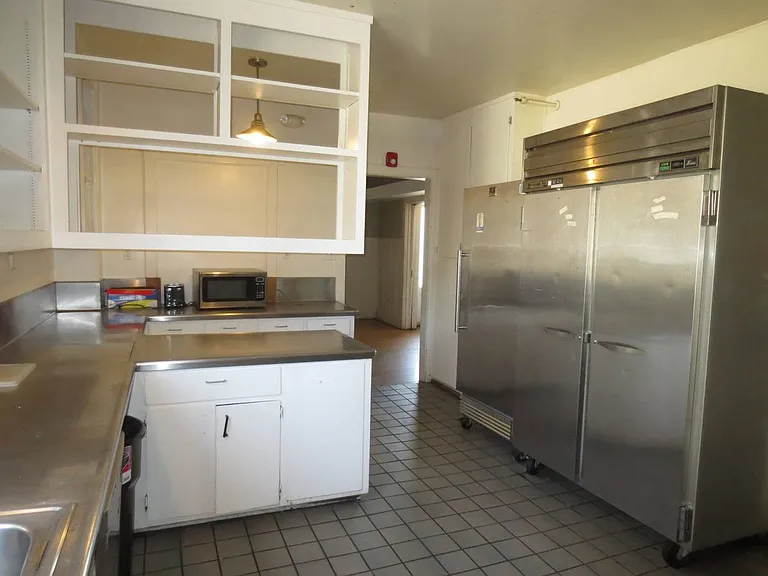 2534 Warring St #1 — Photo 9