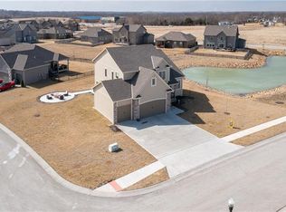 4801 SW 4th St, Blue Springs, MO 64014
