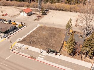 42630 Moonridge Rd, Big Bear Lake, CA 92315