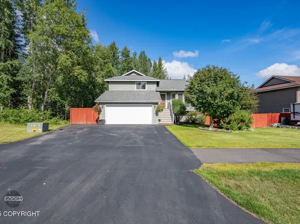 19231 Babrof Dr, Eagle River, AK 99577