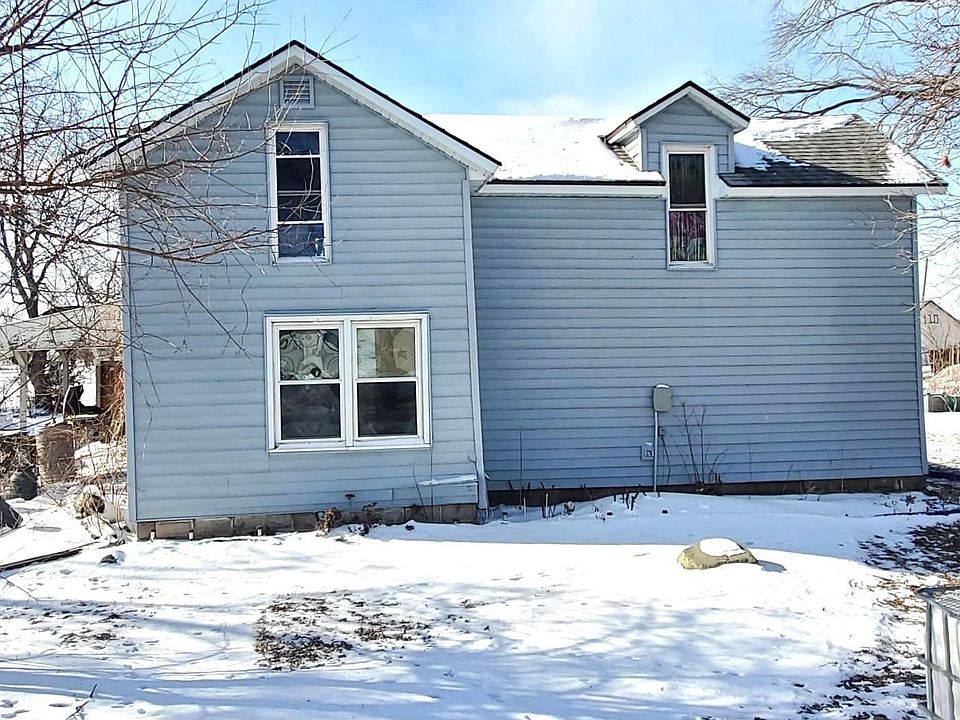 1st image of 703 Church St