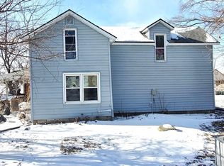 703 Church St, Bristow, IA 50611