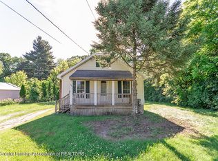 321 Stoner Rd, Lansing, MI 48917