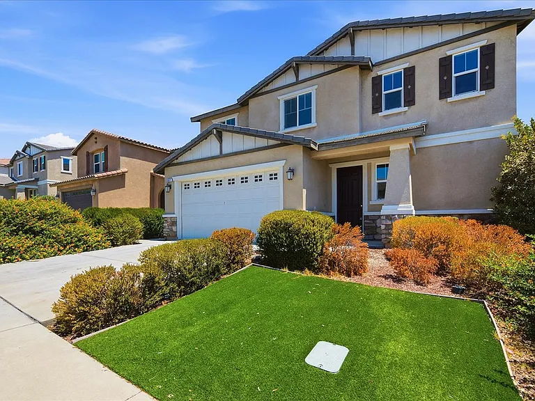 5577 Bella Way — Photo 4