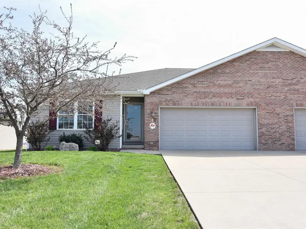 516 S 9th Ave, Haubstadt, IN 47639