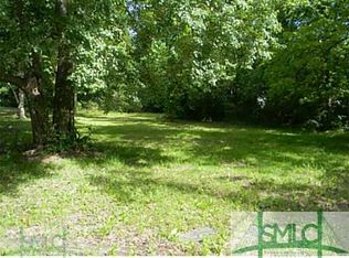 1913 Hobson Ave, Savannah, GA 31405