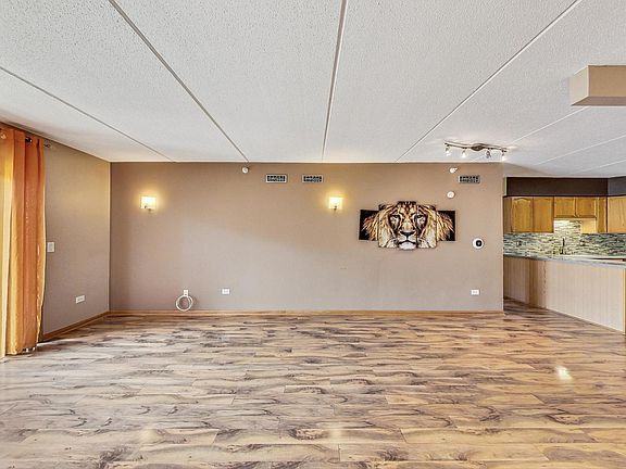 5th image of 1636 Ashland Ave Unit 308