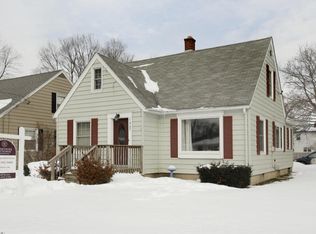 1327 E Cork St, Kalamazoo, MI 49001