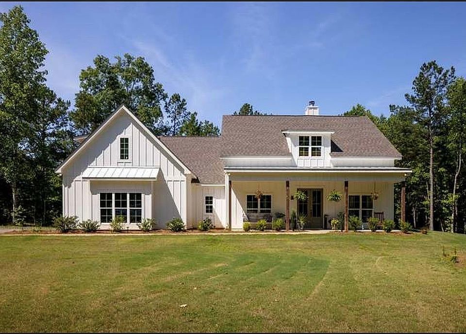 1st image of 439 Lee Road 2183