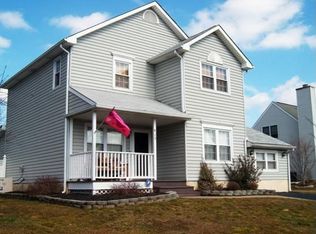 415 Stanford Rd, Fairless Hills, PA 19030