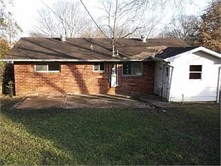 3rd image of 3317 Flamingo St