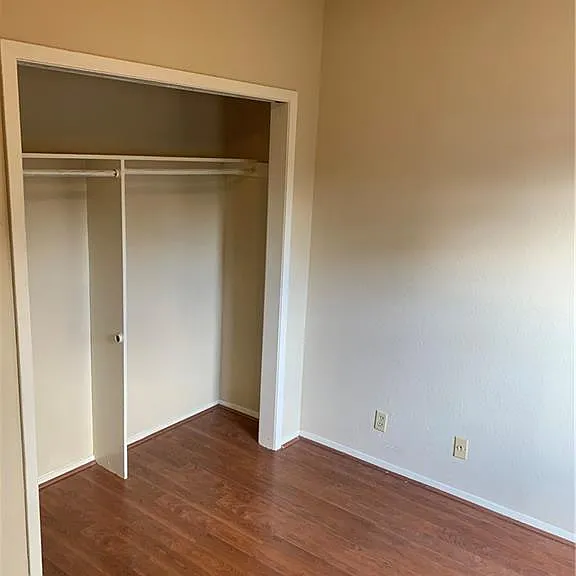 3316 Guadalupe St #211 — Photo 6