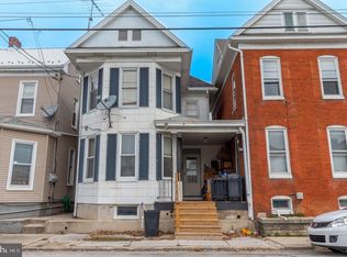 9 3rd St, Hanover, PA 17331
