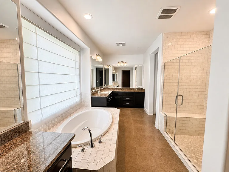 3653 E Sinclair St — Photo 9