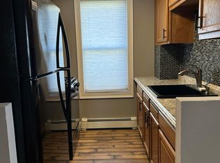 277 Linden St #1, Fall River, MA 02720