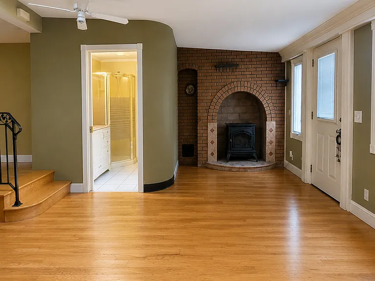 561 Hopewell Rd #1 — Photo 5
