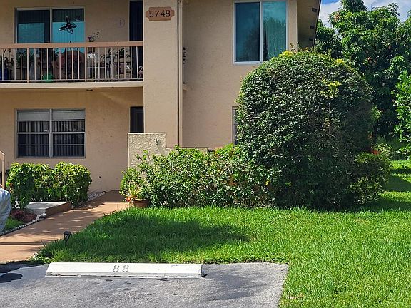 2nd image of 5749 Phoenix Palm Court #C
