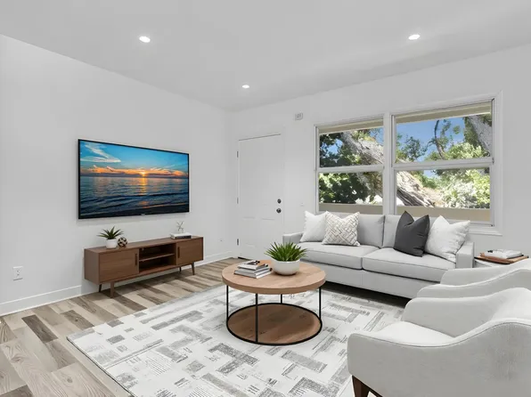 741 NW 3rd Ave #5, Fort Lauderdale, FL 33311