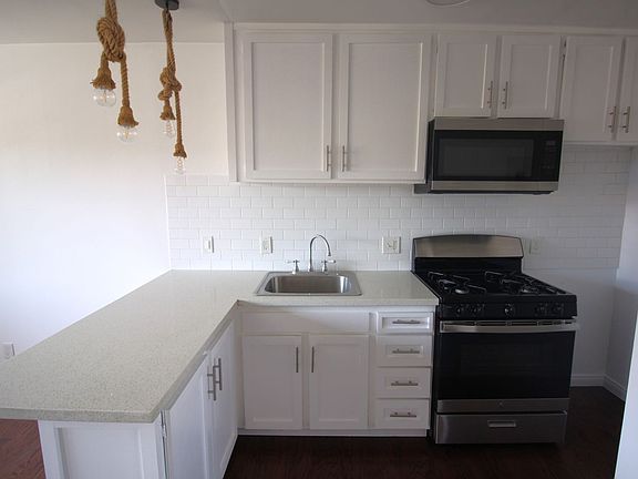 5th image of 129 S Avenue 54 APT 7