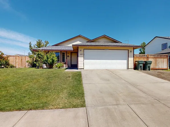 5207 Texada Ln, Pasco, WA 99301