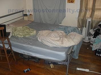 2nd image of 1082 Commonwealth Ave #264