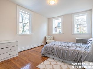 17 Spring Garden St #1, Dorchester, MA 02125