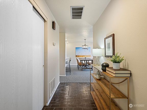 2nd image of 601 Village Way #43