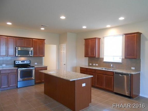 5th image of 306 E Orion Dr