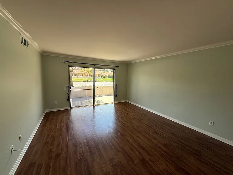 7208 Village 7 — Photo 6