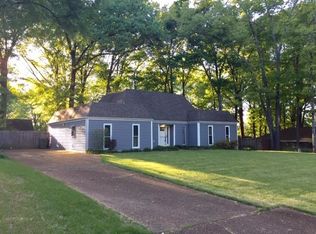 89 Ericson Rd, Cordova, TN 38018