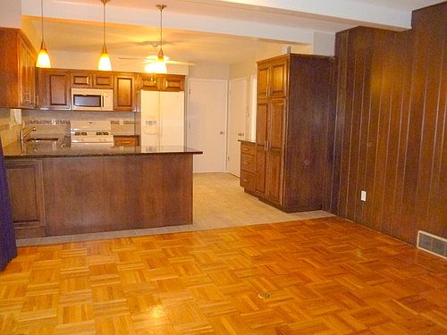 4th image of 6035 Rosewood St