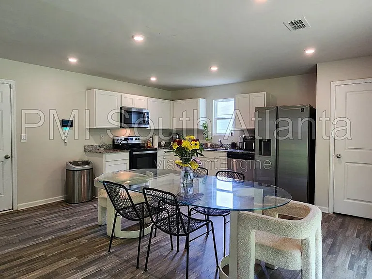 116 Dogwood Ln — Photo 8