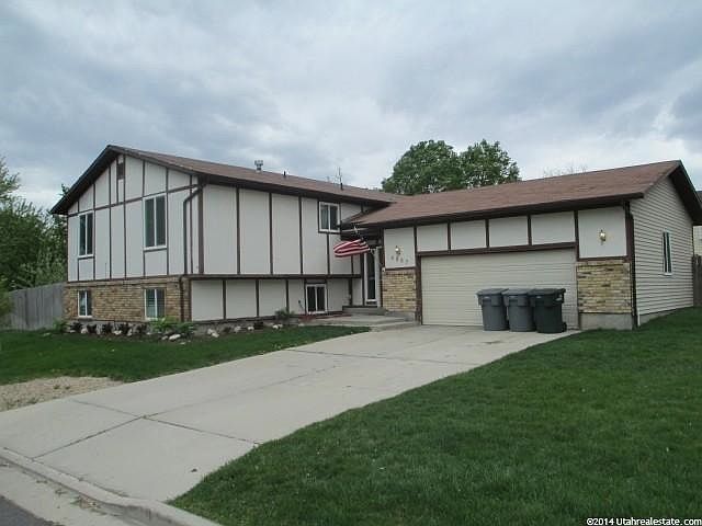 1st image of 4537 W Lennox Dr