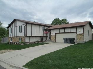 4537 W Lennox Dr, South Jordan, UT 84009