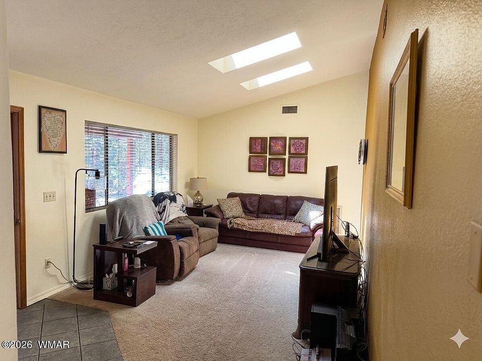911 S 11th St, Show Low, AZ 85901 | MLS #260903 | Zillow