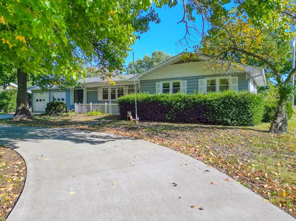 504 N Main St, Huntsville, MO 65259