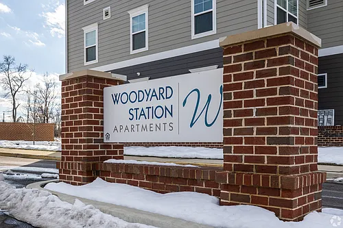 Woodyard Station - Senior Photo 1 Woodyard Station - Senior Photo 1