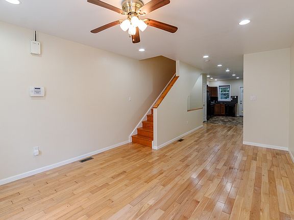 2nd image of 2134 Sears St