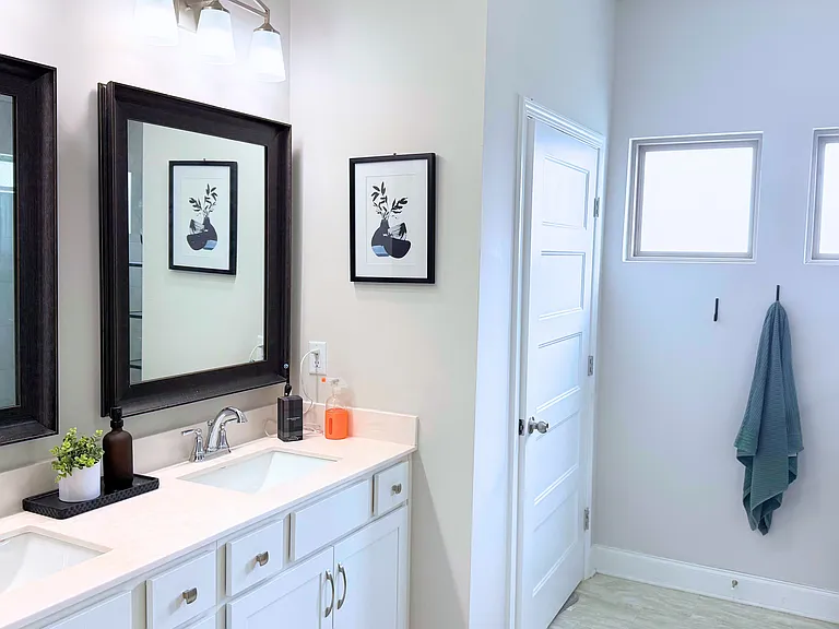 1074 Watermark Way — Photo 11