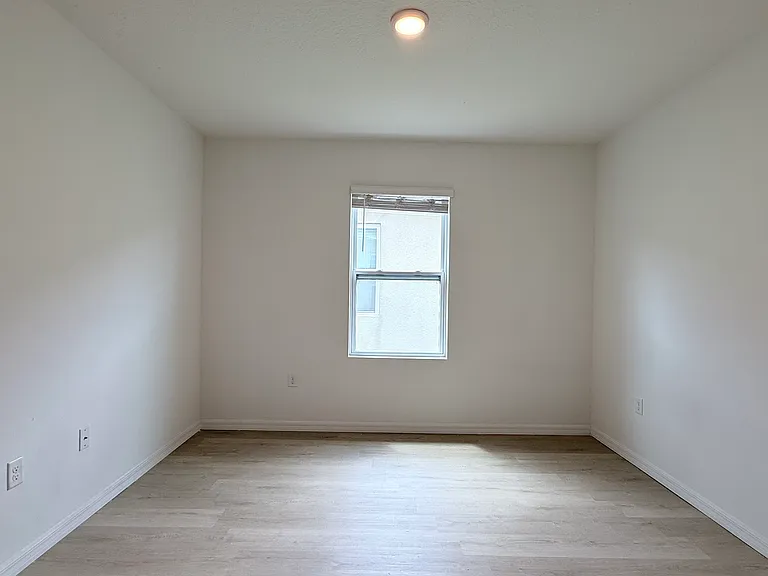 272 Willow Bend Dr — Photo 16