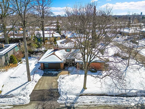 2nd image of 1 Farningham Cres